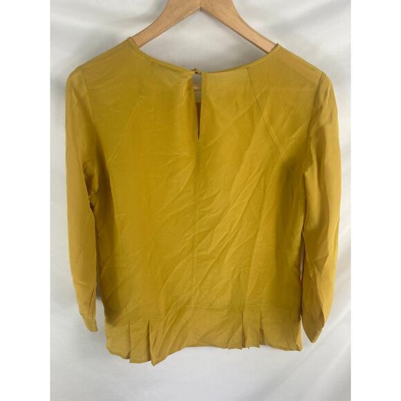 Trina Turk 100%. Silk Yellow Flow Blouse Size Small - Picture 5 of 5